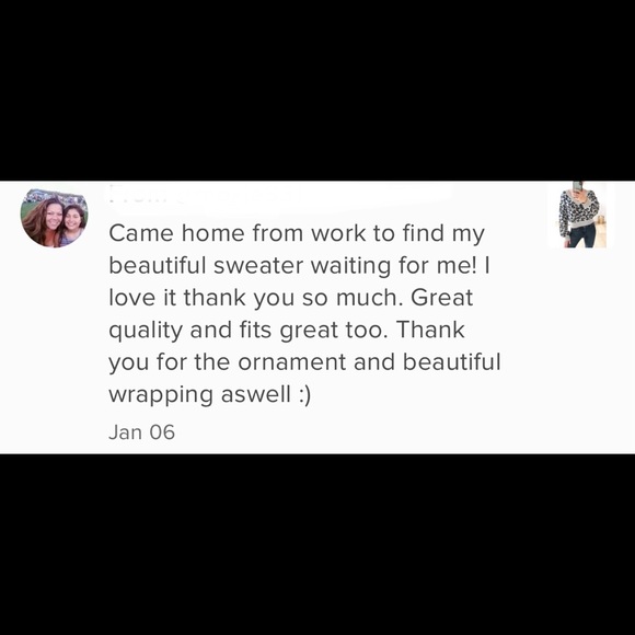 NEPAL Gray Cropped Leopard V-neck Sweater - Picture 7 of 7